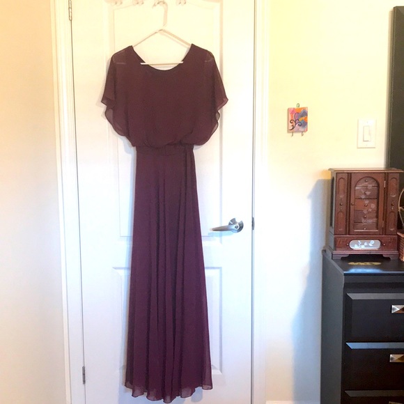 Elegant Wine-coloured Dress - Picture 1 of 1